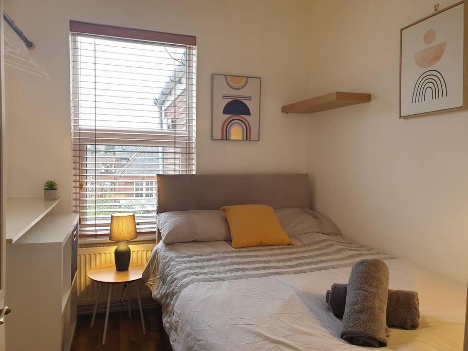 City Townhouse Close To Cafes And Restaurants Норвич Экстерьер фото